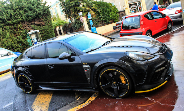 aubameyang-voiture