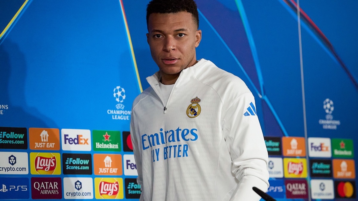 Mbappé : Sa mère n’est pas mise en examen, mais l’affaire Sanhadji reste ouverte