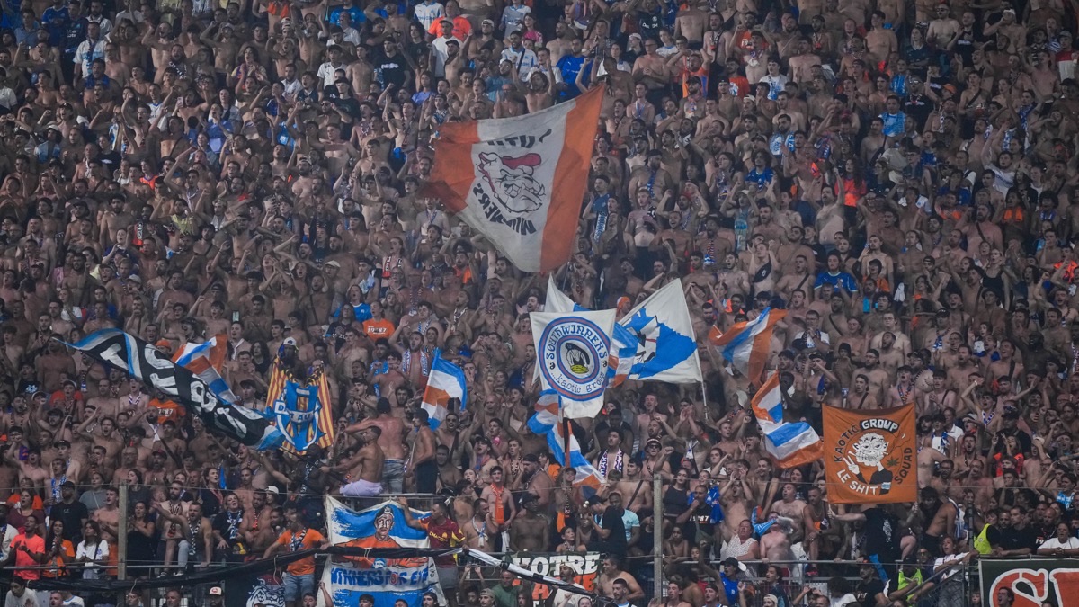 OM : pendant que les cadres sombrent, un jeune de 20 ans pose la question qui dérange
