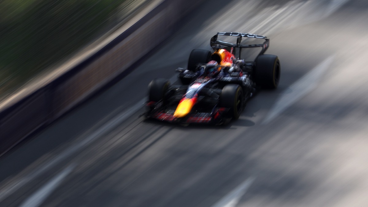 Russell décroché : chez Mercedes, le titre se joue aussi dans les pannes