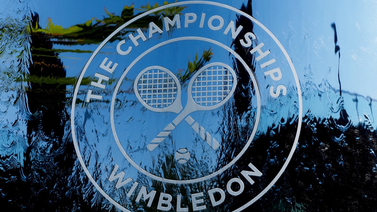 Federer : Il avait quitté Nike, mais son logo ne pouvait pas encore le suivre
